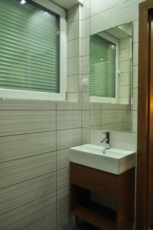 Villa B&B Варшава Екстериор снимка